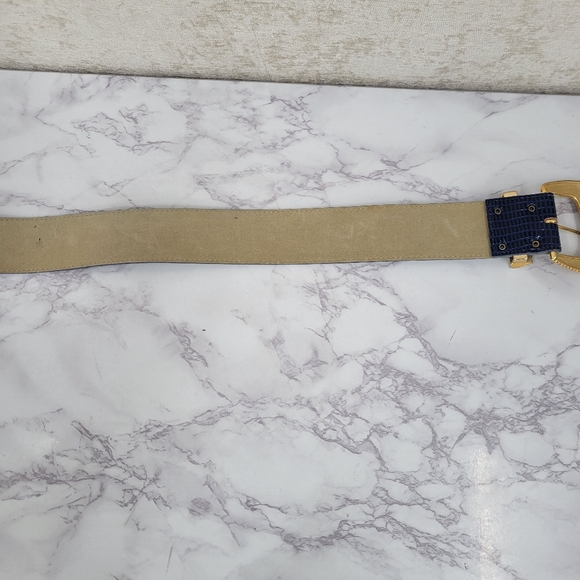 Vintage 80s Faux Lizard Embossed Blue Belt with Oversized Gold Buckle - Picture 8 of 11